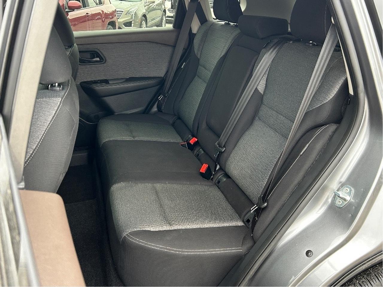 2021 Nissan Rogue S  AWD CALL NAPANEE 613-354-2100 Photo