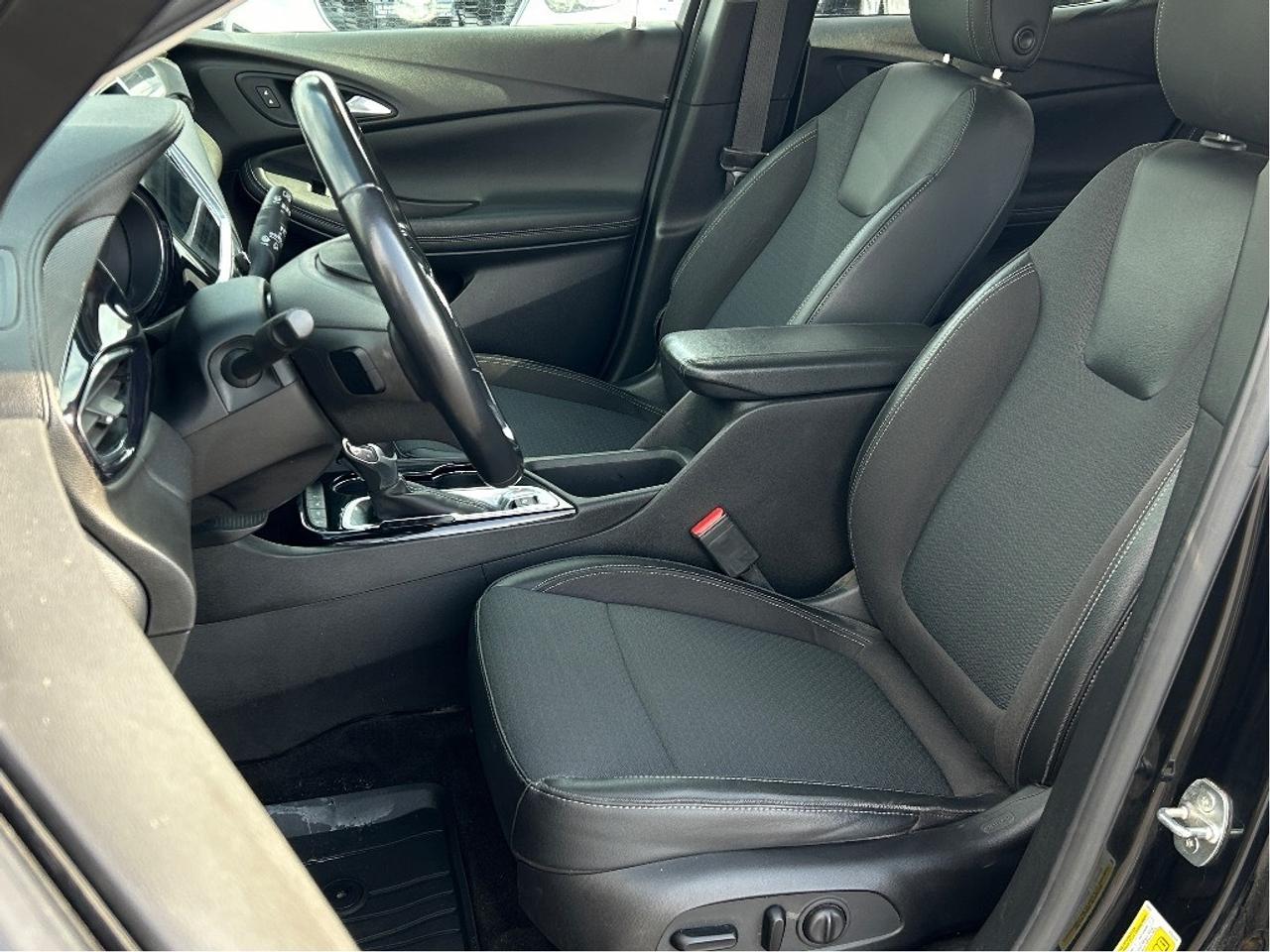 2021 Buick Encore GX Preferred CALL NAPANEE Photo