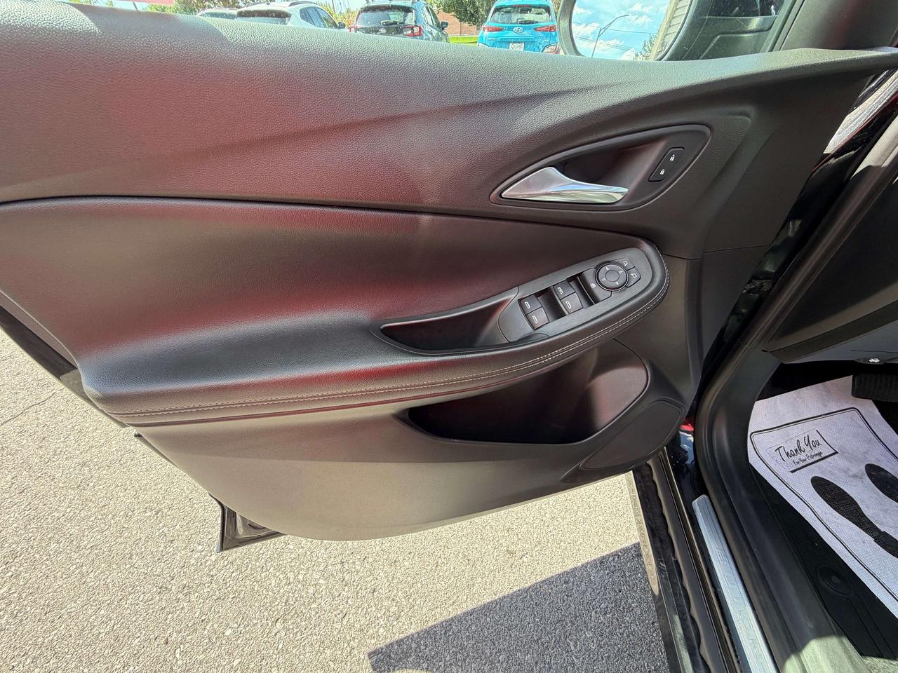 2021 Buick Encore Preferred CALL NAPANEE 613-354-2100 Photo