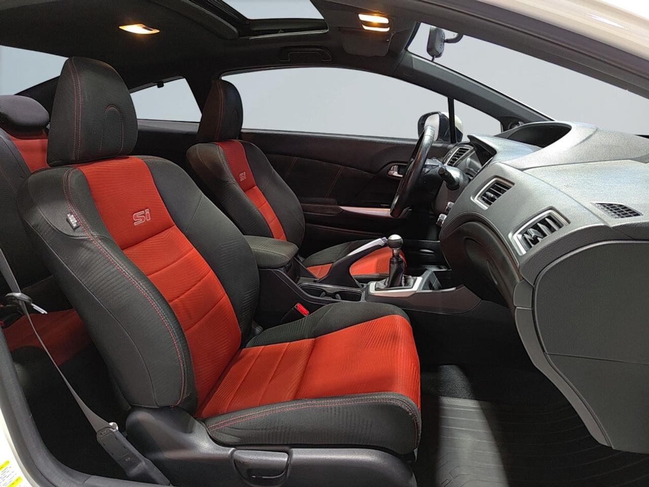 2015 Honda Civic Coupe Si Civic Coupe / Sunroof / Back up Cam / Heated Se Photo