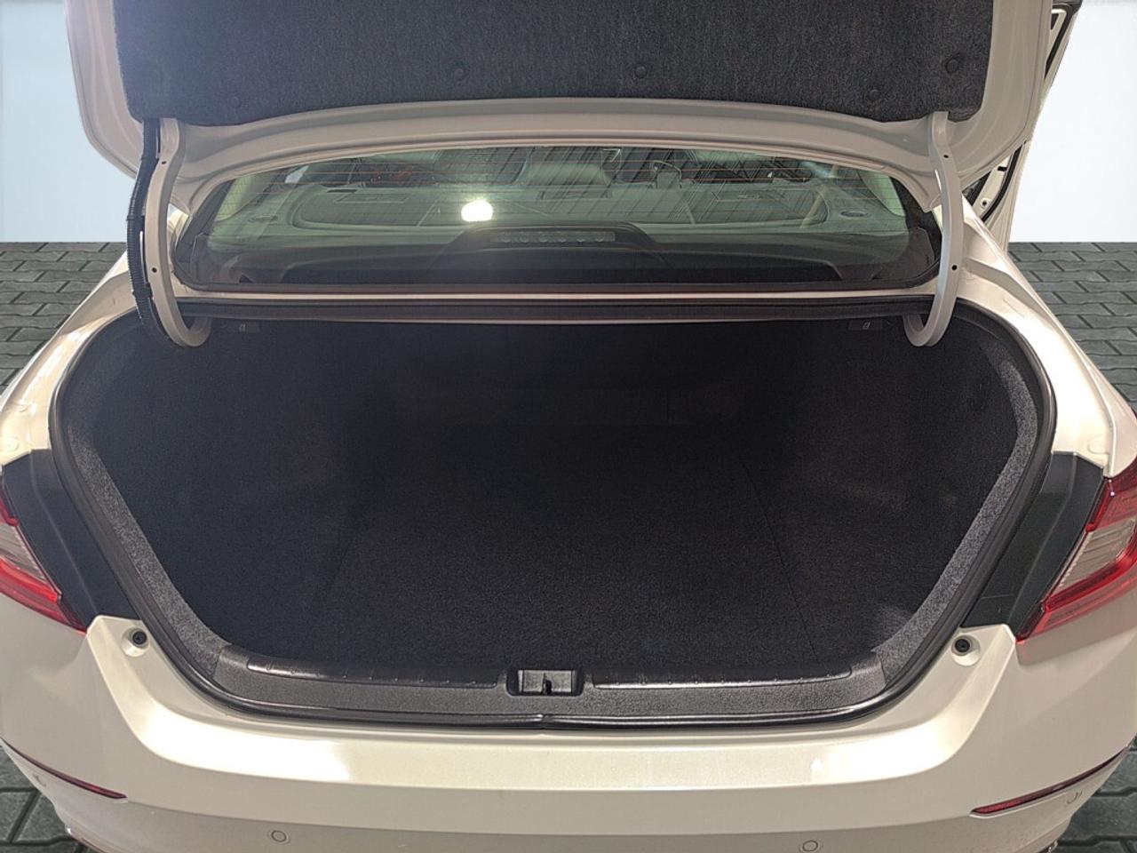 2021 Honda Accord Sedan Touring/NAVI/Leather/Sunroof/Drivve Assist/No acci Photo