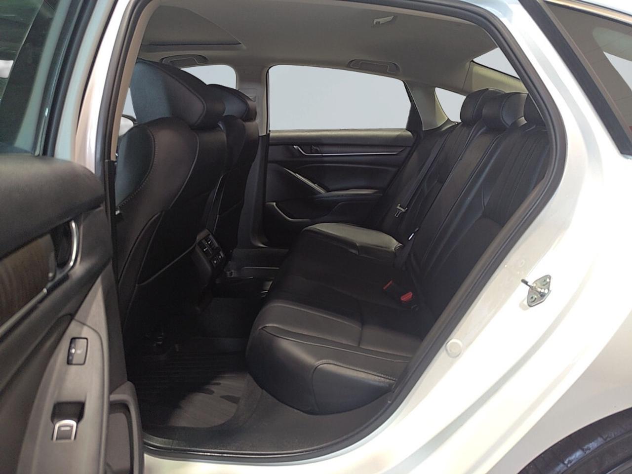 2021 Honda Accord Sedan Touring/NAVI/Leather/Sunroof/Drivve Assist/No acci Photo