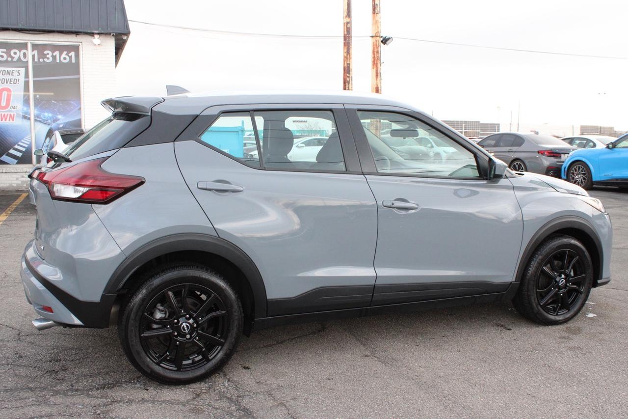 2023 Nissan Kicks SV No Accident Clean Carfax Low KM Photo