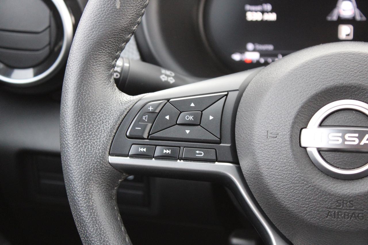 2023 Nissan Kicks SV No Accident Clean Carfax Low KM Photo