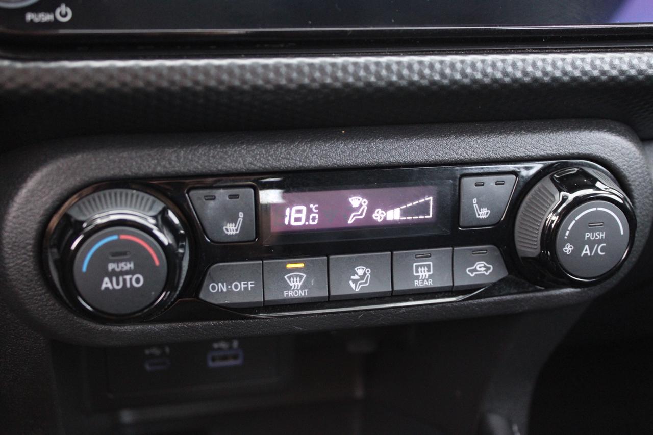 2023 Nissan Kicks SV No Accident Clean Carfax Low KM Photo