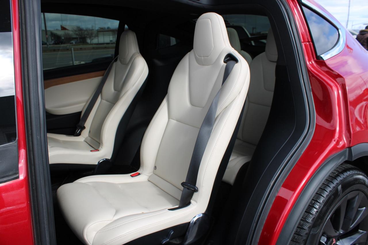 2020 Tesla Model X Long Range Plus   FSD   No Accident   6 Passenger Photo