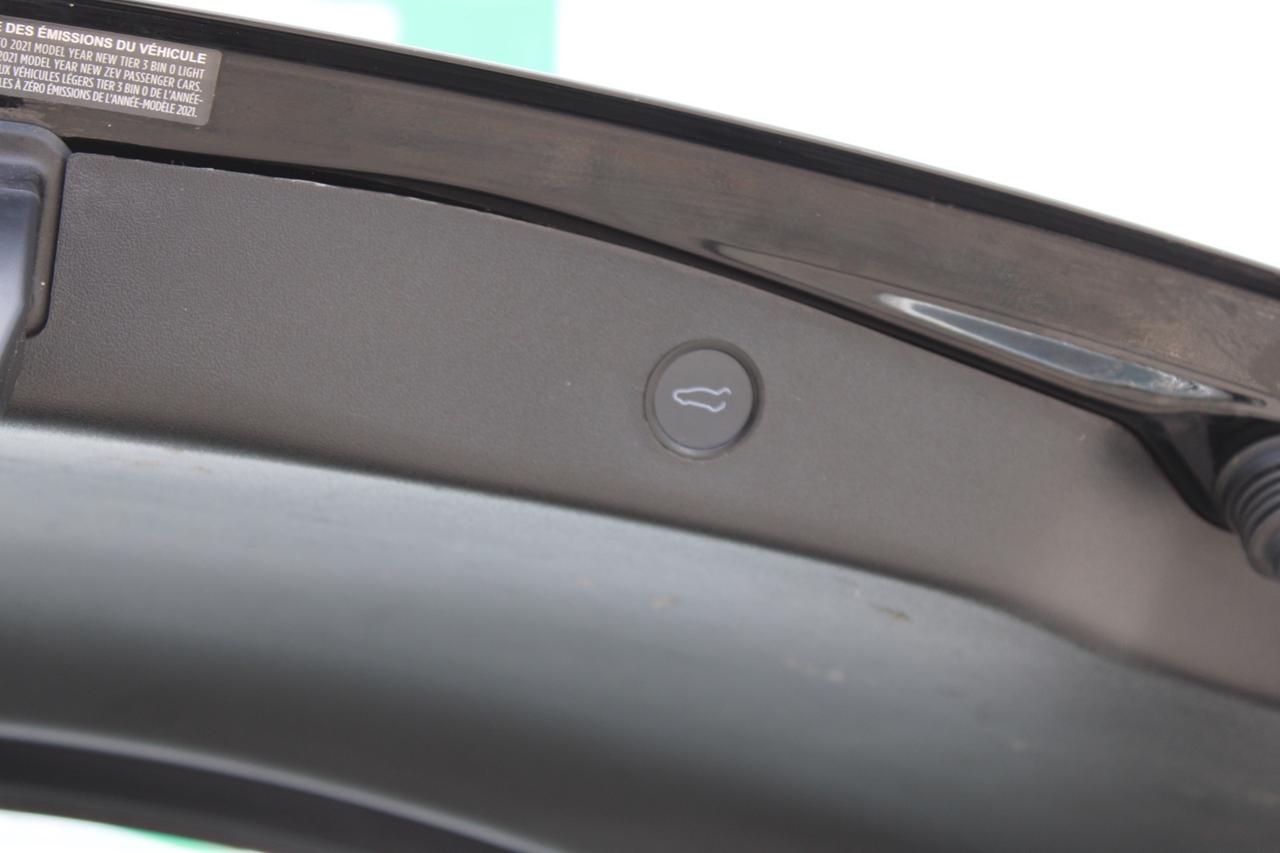 2021 Tesla Model 3 STANDARD RANGE PLUS Photo