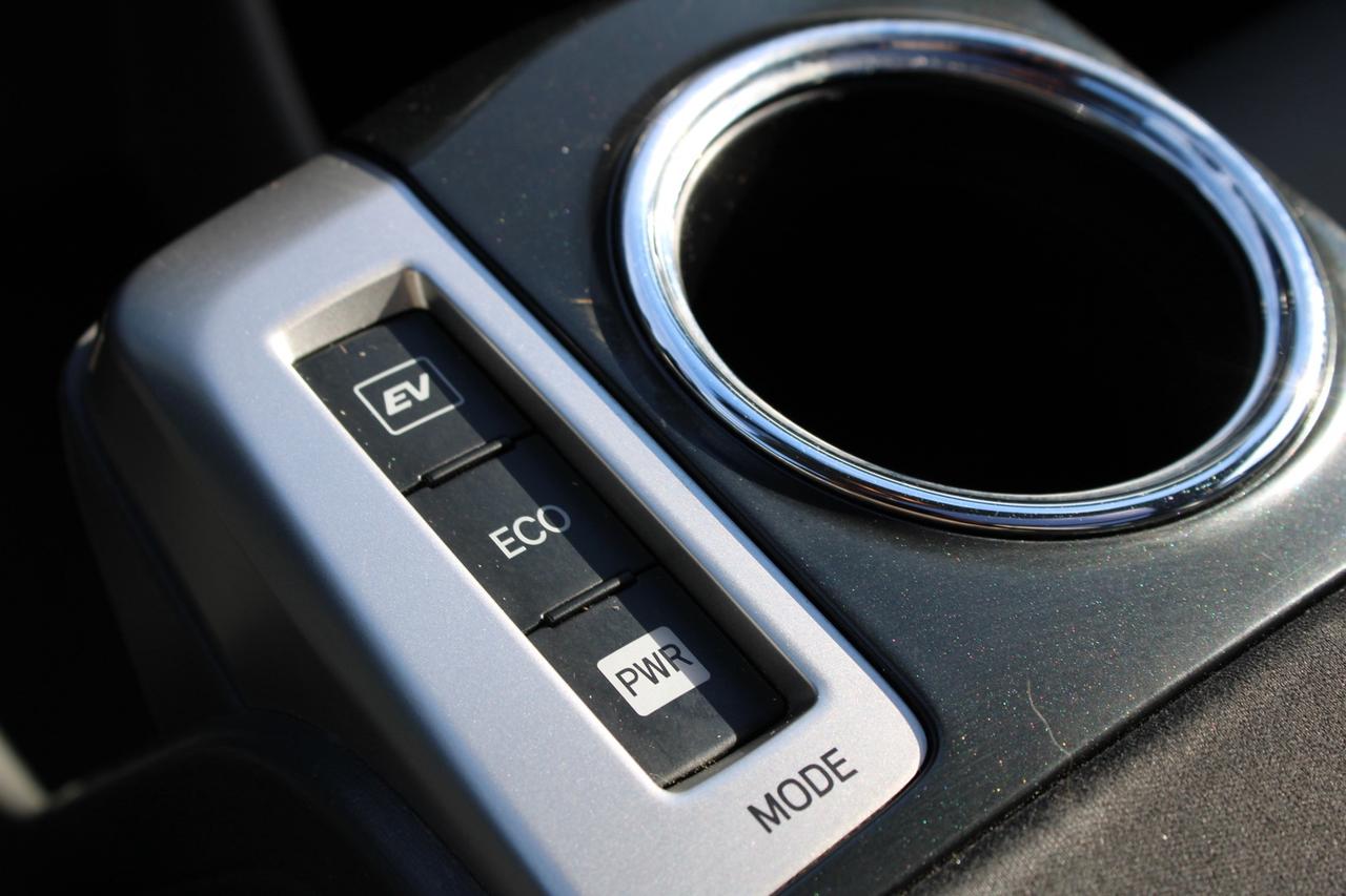 2012 Toyota Prius v Five   Top Of The Line   Safety Certification Incl Photo