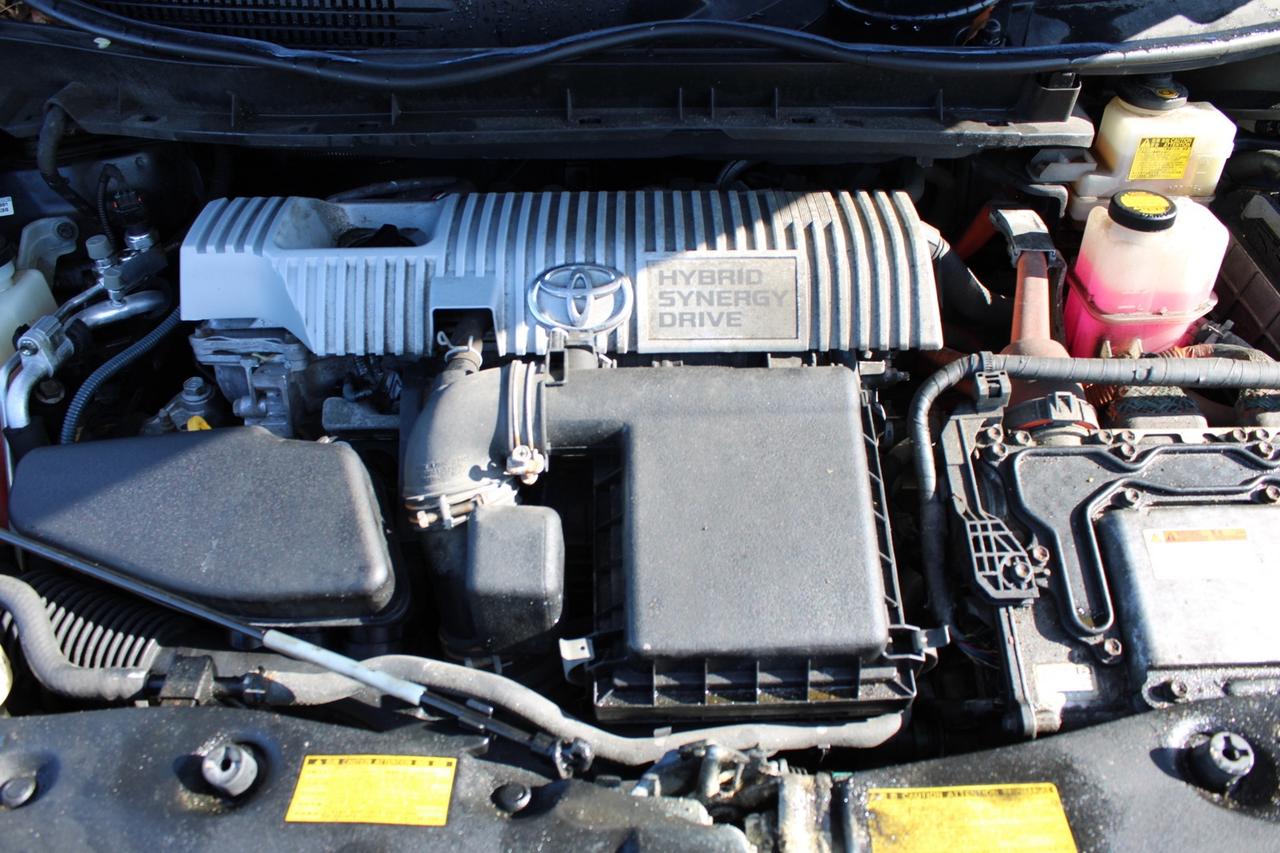 2012 Toyota Prius v Five   Top Of The Line   Safety Certification Incl Photo