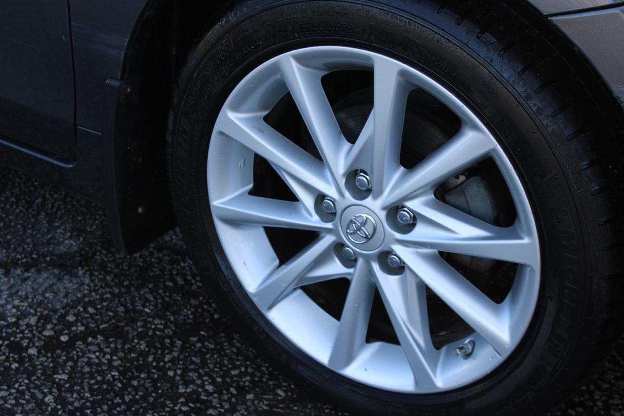 2012 Toyota Prius v Five   Top Of The Line   Safety Certification Incl Photo