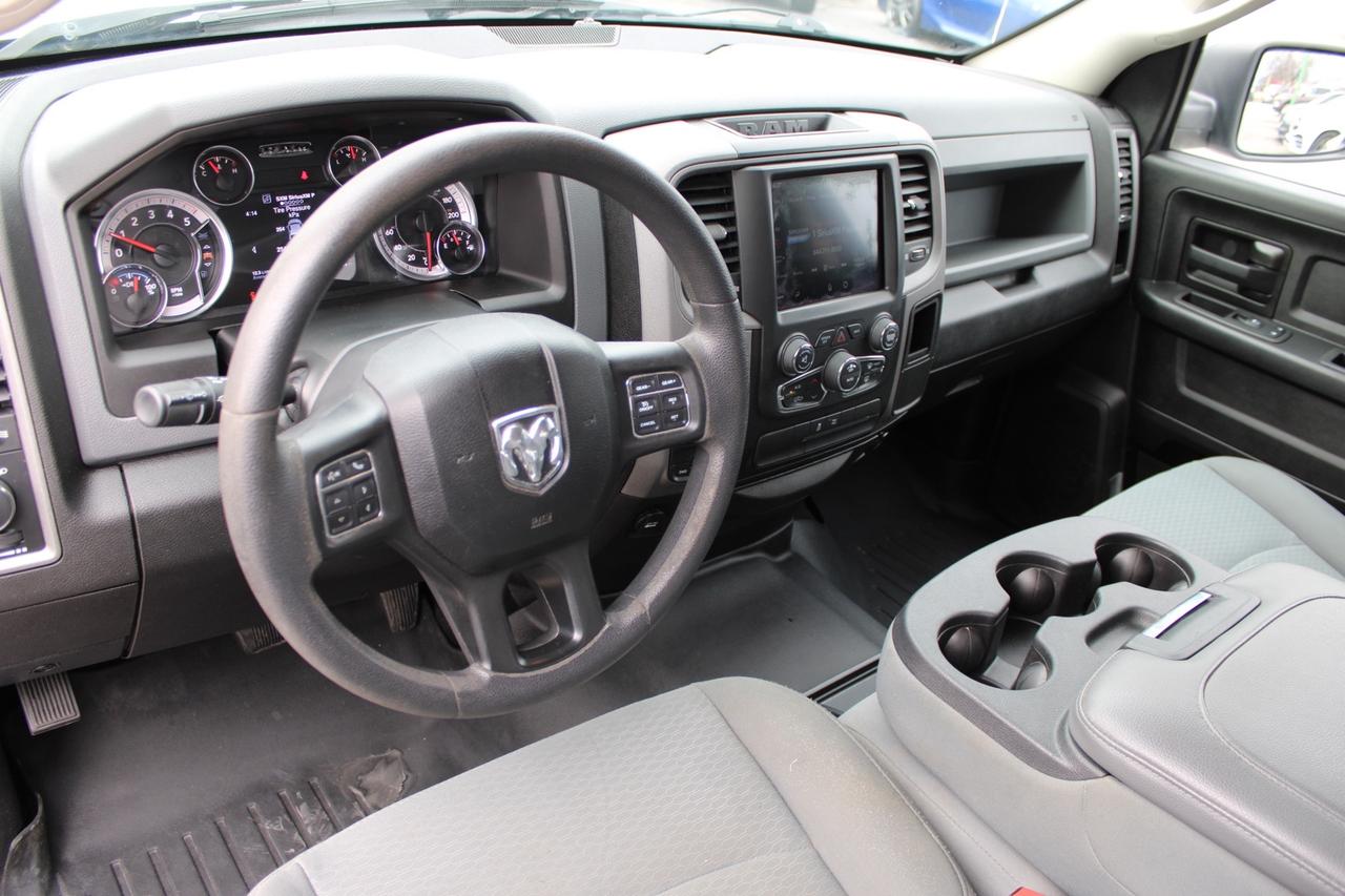 2019 RAM 1500 Classic CLASSIC Crew Cab Ecodiesel 4WD No Accident Photo