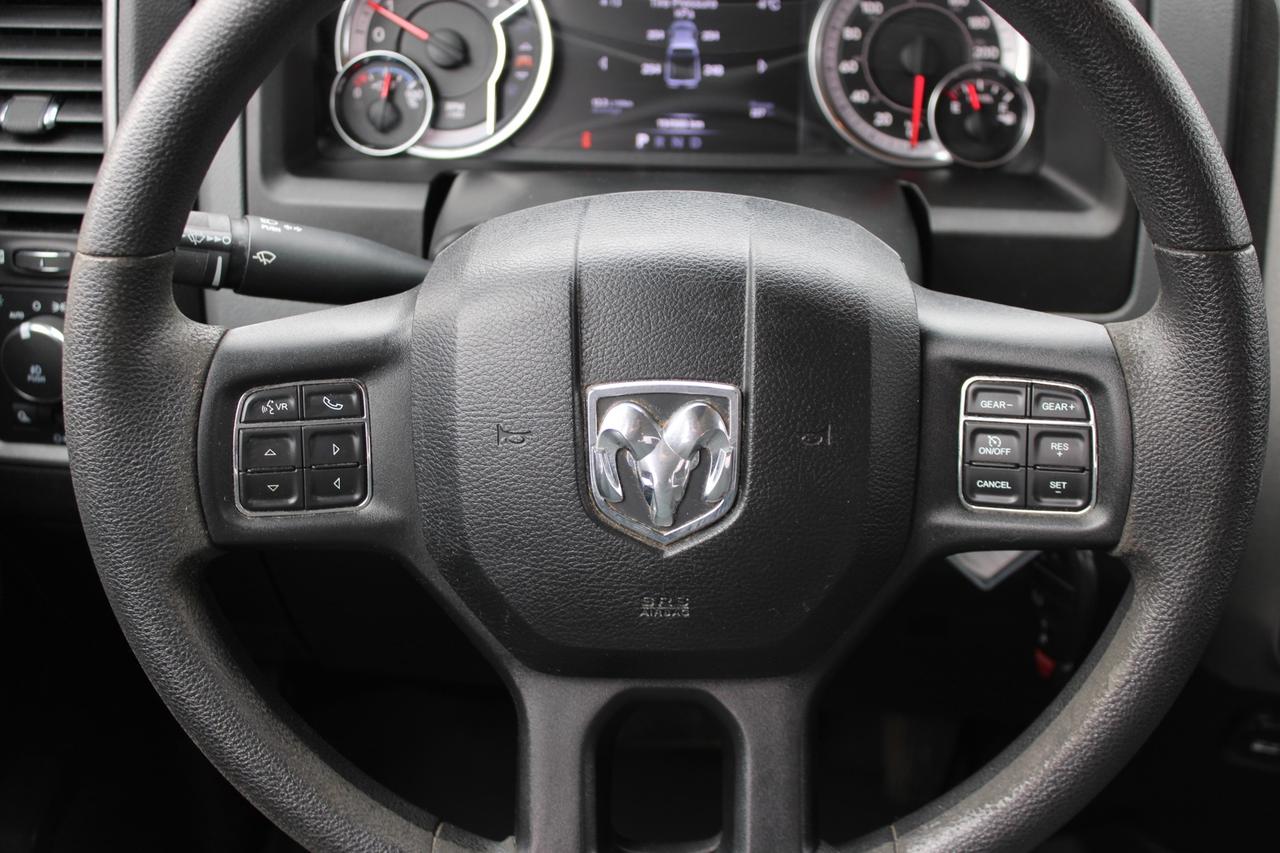 2019 RAM 1500 Classic CLASSIC Crew Cab Ecodiesel 4WD No Accident Photo