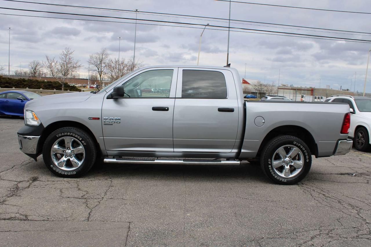 2019 RAM 1500 CLASSIC Crew Cab Ecodiesel 4WD No Accident Photo