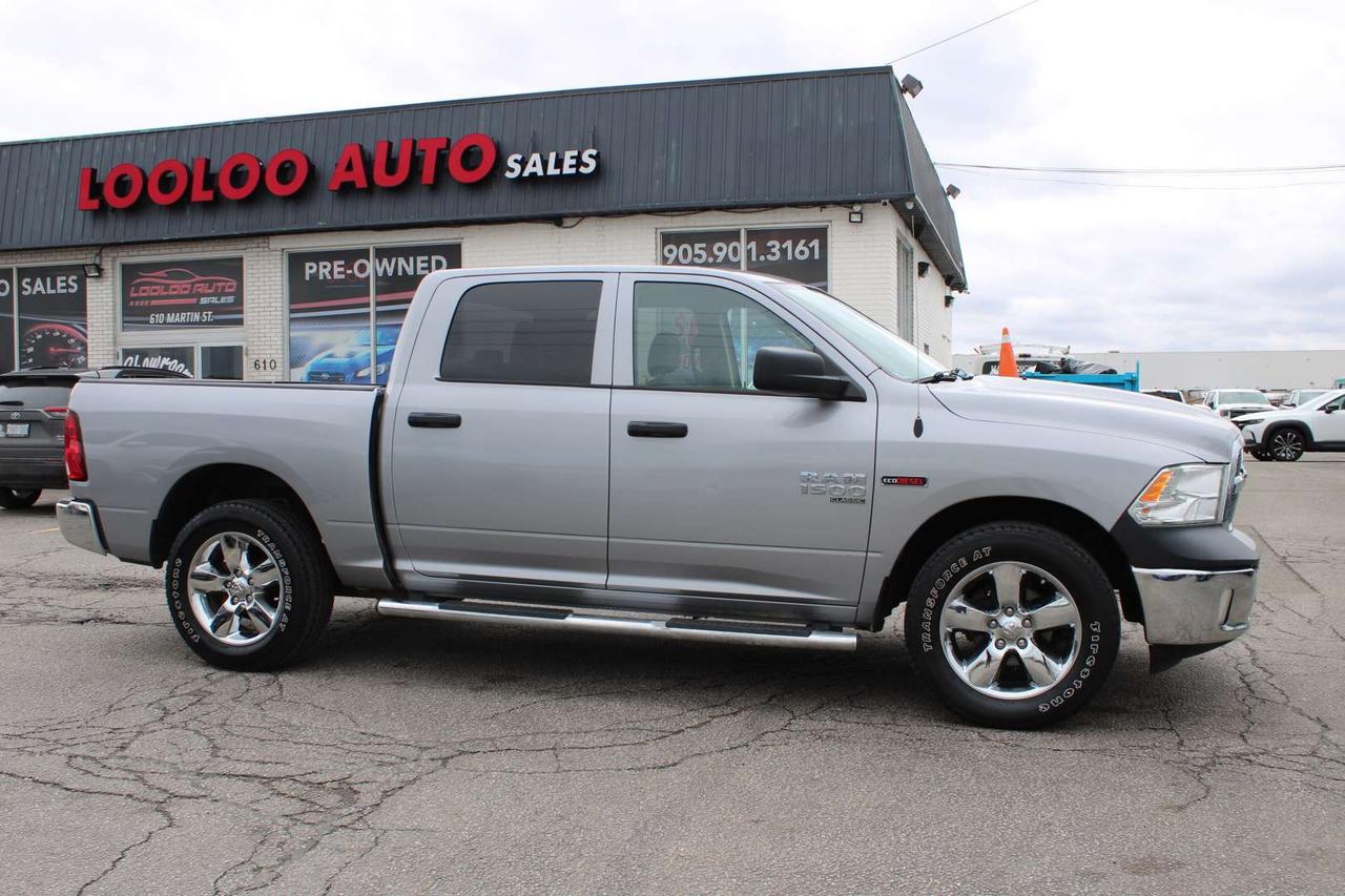 2019 RAM 1500 CLASSIC Crew Cab Ecodiesel 4WD No Accident Photo0
