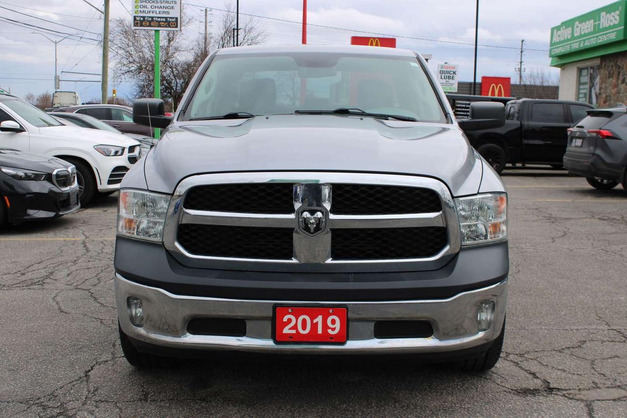 2019 RAM 1500 CLASSIC Crew Cab Ecodiesel 4WD No Accident Photo1