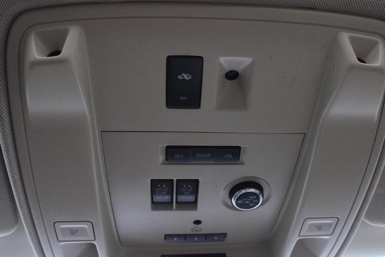 2015 Cadillac Escalade PREMIUM 4WD Photo