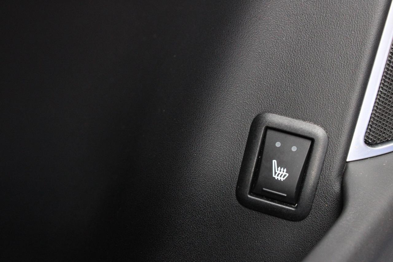 2020 Maserati Levante GTS   No Accident   Clean Carfax   Red Interior Photo