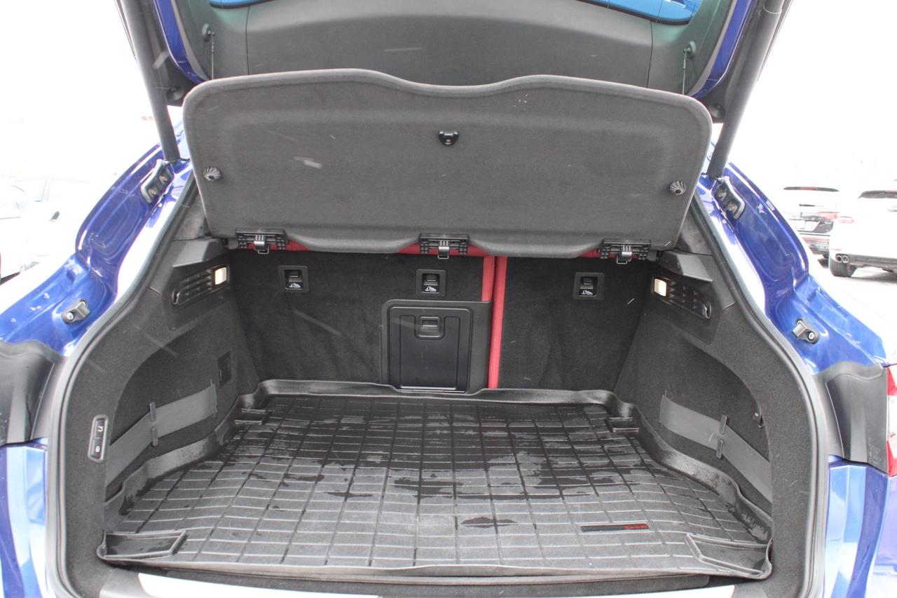 2020 Maserati Levante GTS   No Accident   Clean Carfax   Red Interior Photo