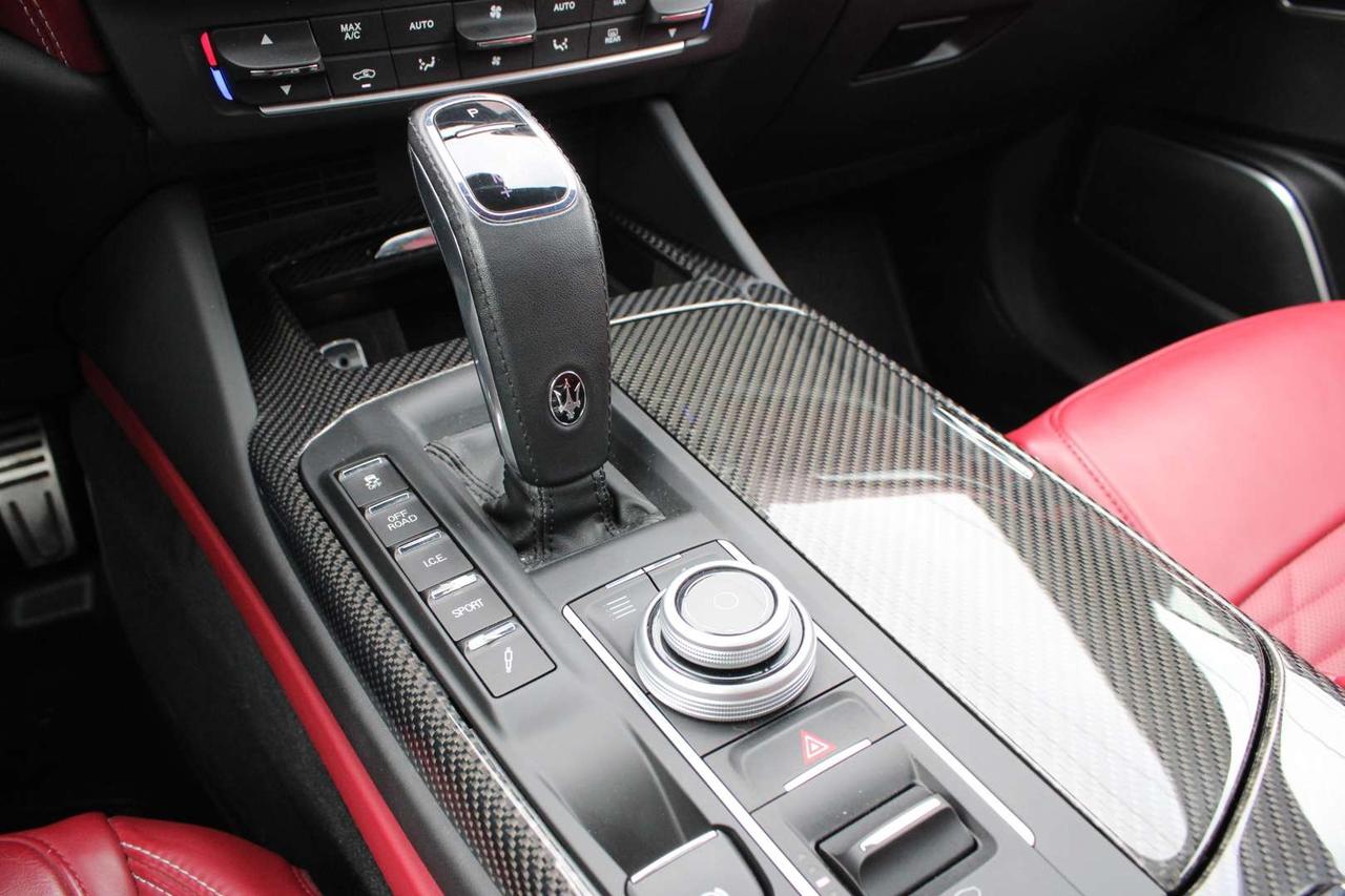 2020 Maserati Levante GTS   No Accident   Ferrari Engine   Clean Carfax   Red Interior Photo