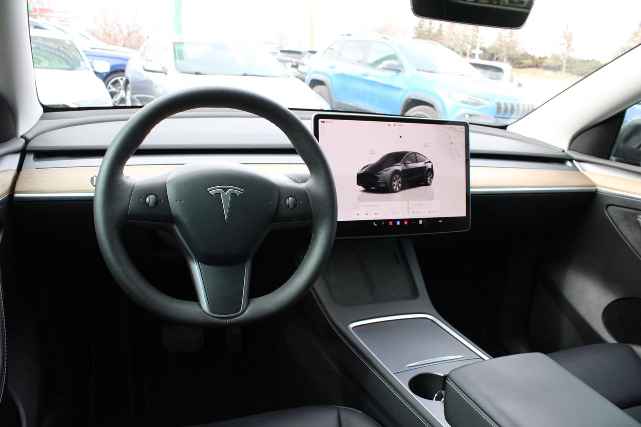 2023 Tesla Model Y No Accident   Clean Carfax   One Owner Photo