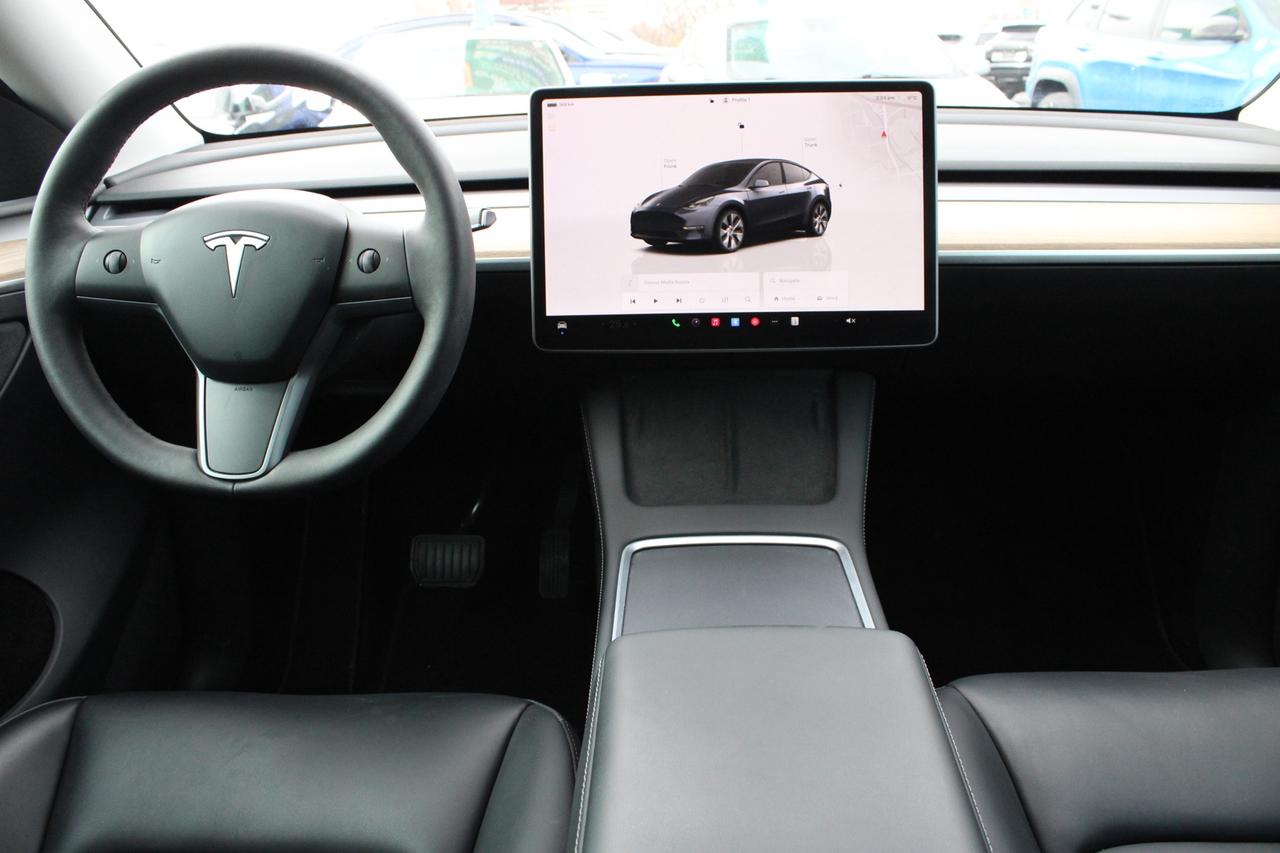 2023 Tesla Model Y No Accident   Clean Carfax   One Owner Photo