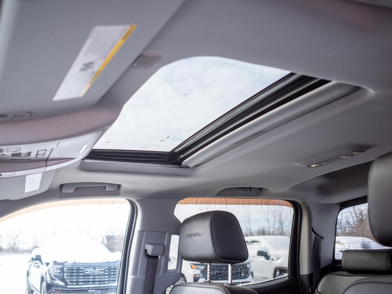 2018 GMC Sierra 1500 Denali - Running Boards   Heated Seats Photo