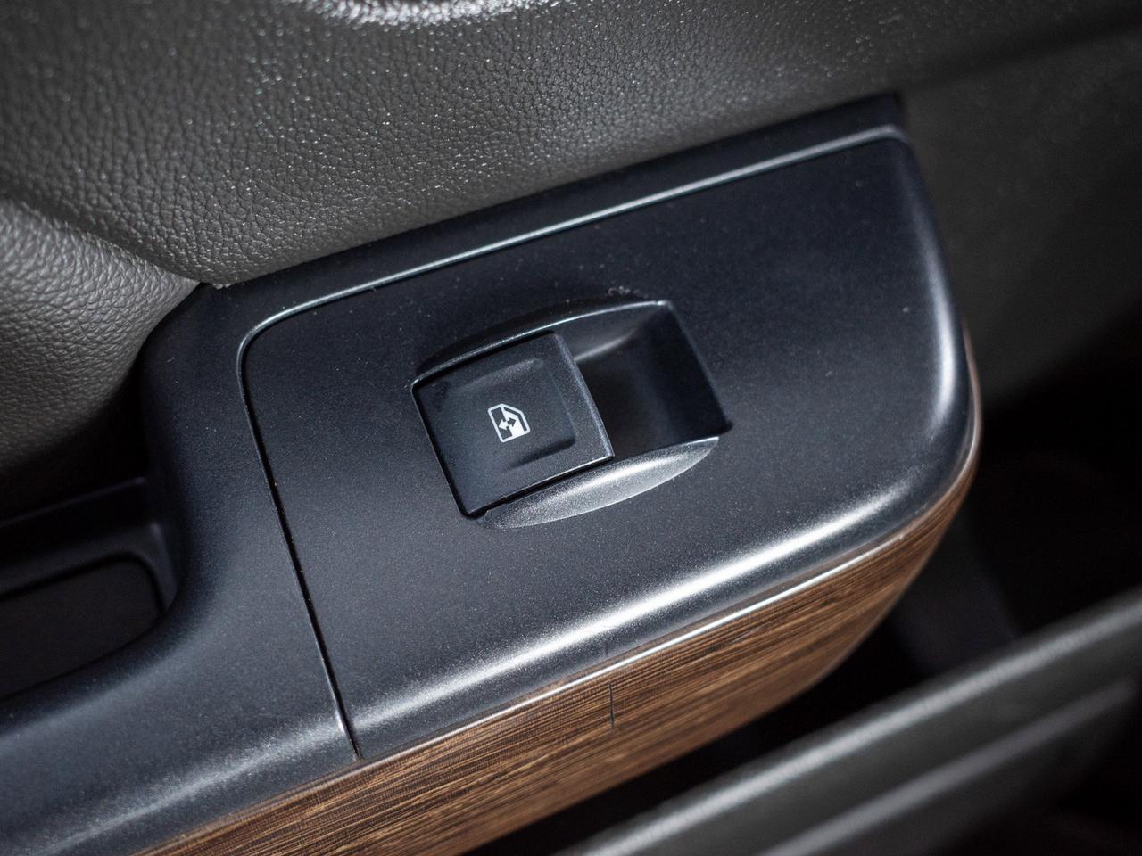 2018 GMC Sierra 1500 Denali - Running Boards   Heated Seats Photo