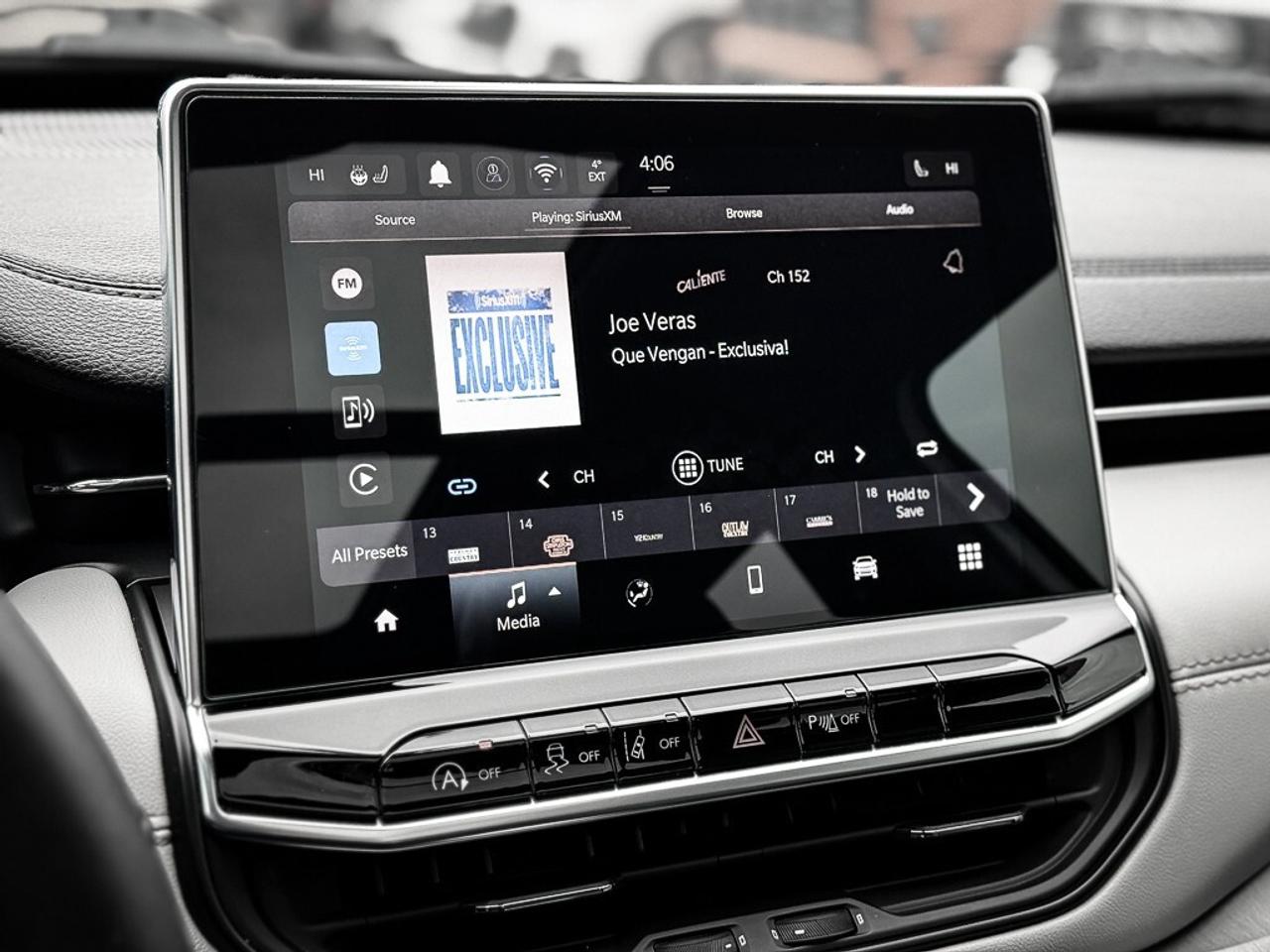 2025 Jeep Compass Limited   PANO ROOF   ALPINE AUDIO   HEATED SEATS Photo