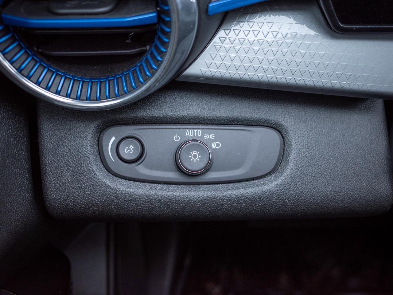 2025 Chevrolet Trax LT - Adaptive Cruise Control   Keyless Entry Photo