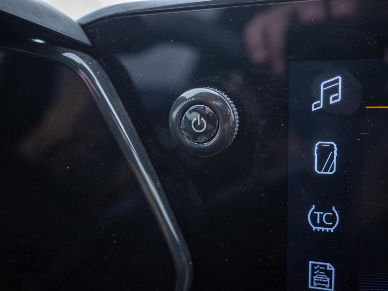 2025 Chevrolet Trax LT - Adaptive Cruise Control   Keyless Entry Photo