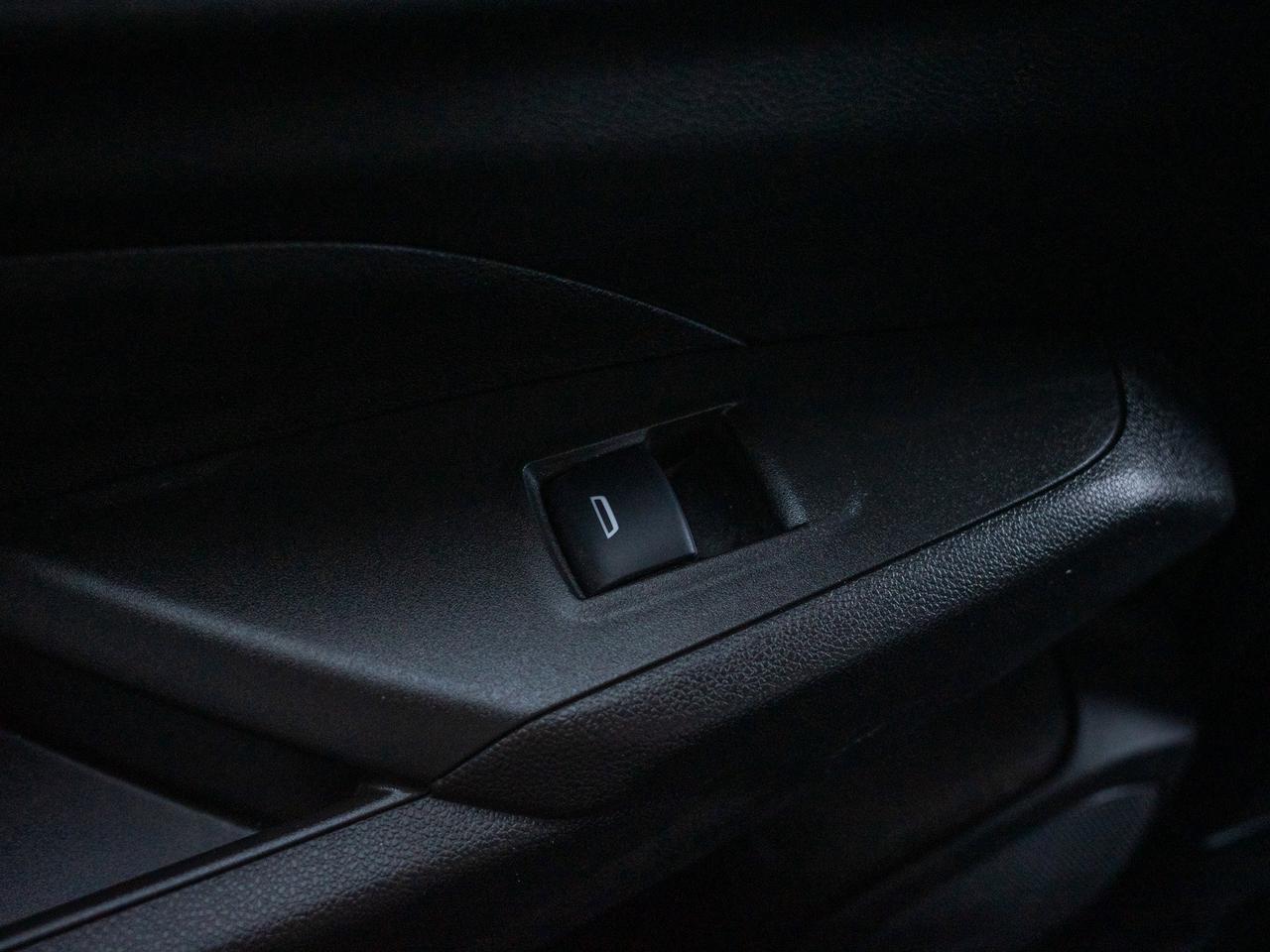 2025 Chevrolet Trax LT - Adaptive Cruise Control   Keyless Entry Photo