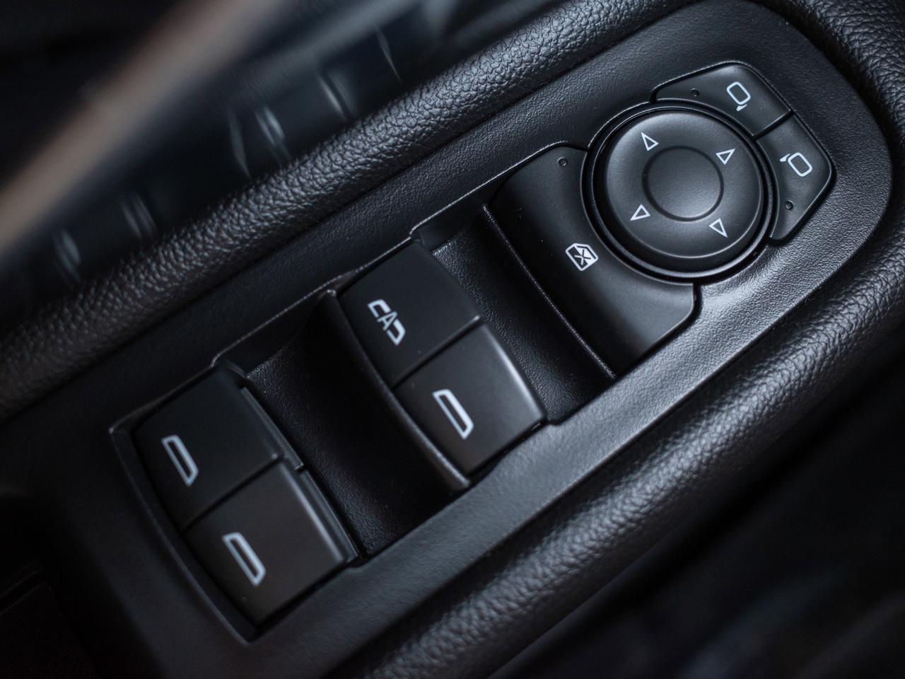 2023 GMC Terrain Denali - Heated Seats   Lane Assist Photo