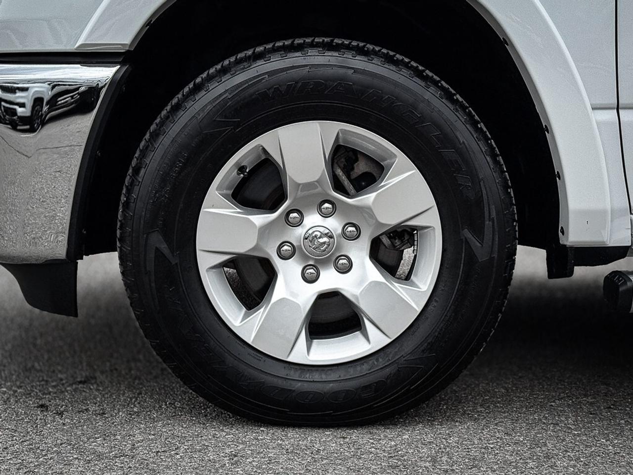 2025 RAM 1500 Big Horn   CREW   LEVEL 1   SPRAY-IN LINER   TRAIL Photo