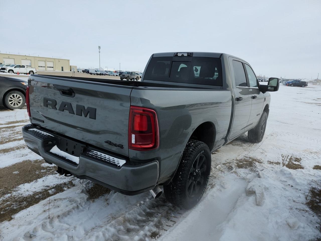 2026 RAM 2500 Big Horn   CREW   LEVEL 2 PLUS   NIGHT EDITION   5 Photo