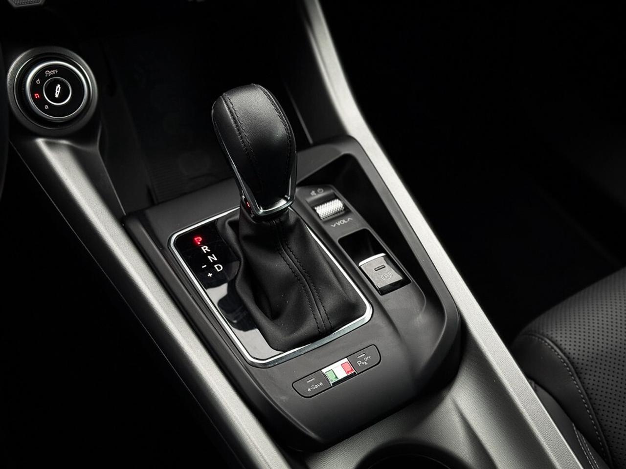 2025 Alfa Romeo Tonale PHEV VELOCE   SUNROOF   HEATED LEATHER   BLINDSPOT Photo