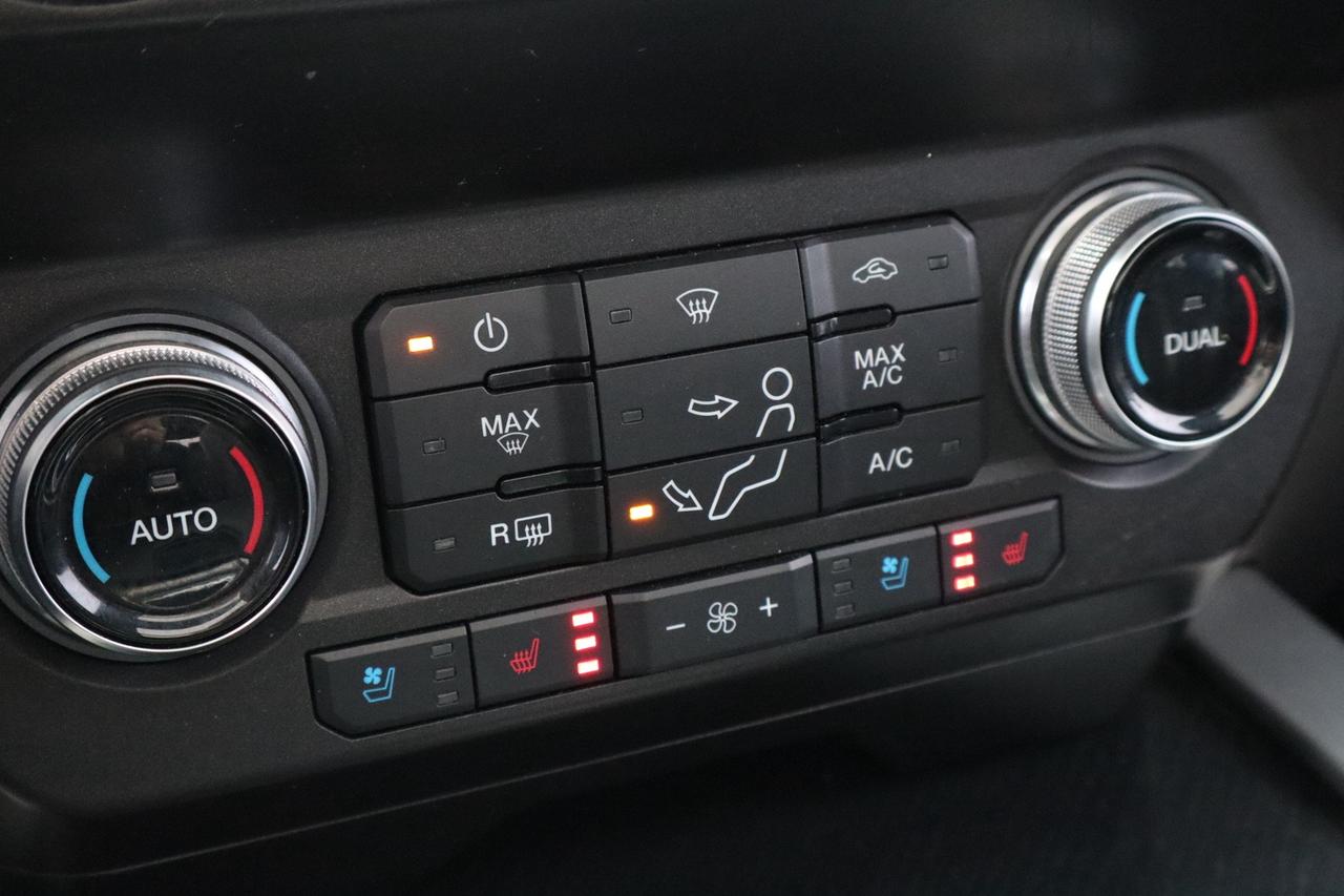 2020 Ford F-250 PLATINUM Crew Cab 4WD Diesel Powerstroke No Accide Photo