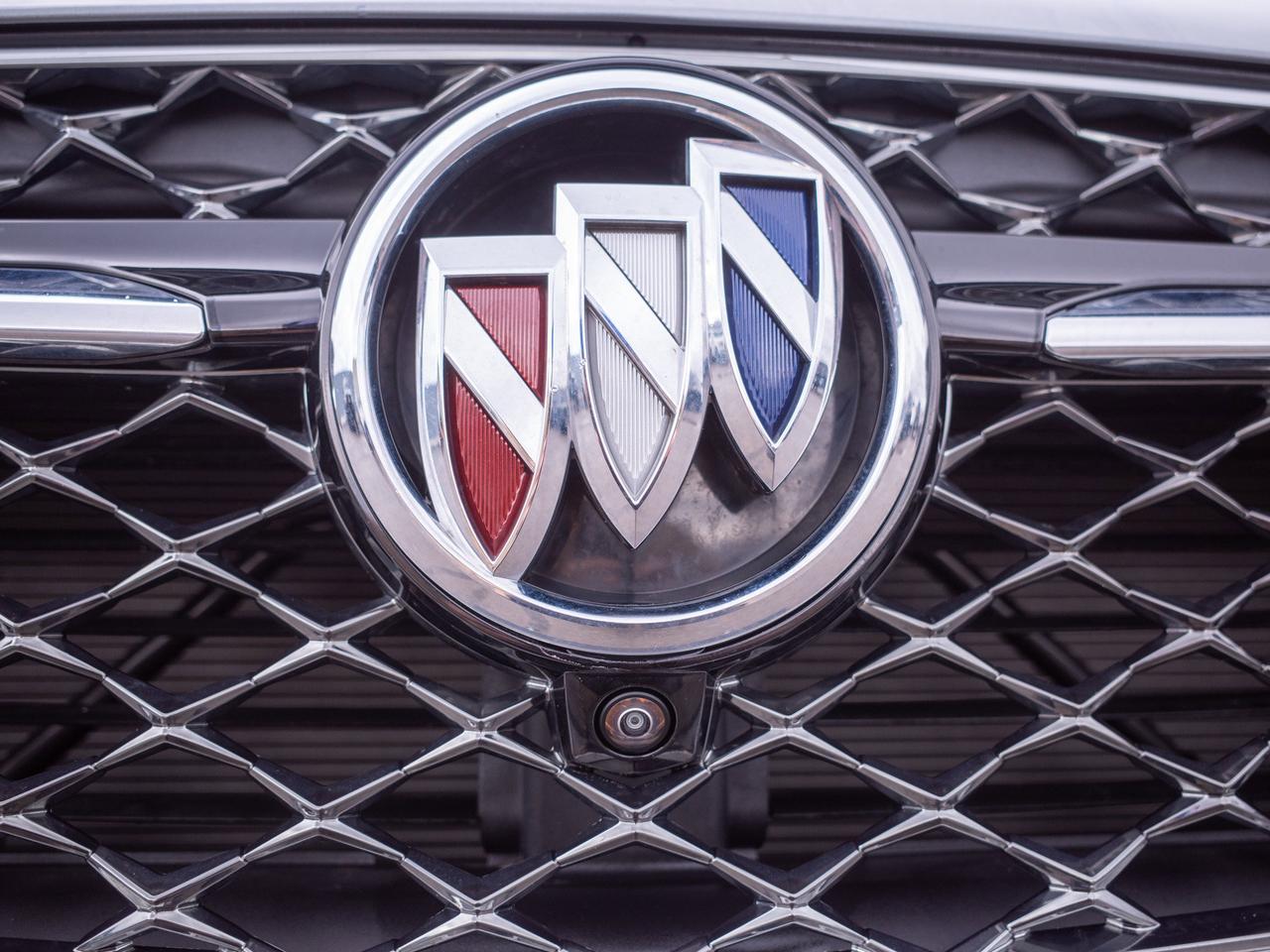 2023 Buick Envision Avenir - Park Assist   Adaptive Cruise Control Photo