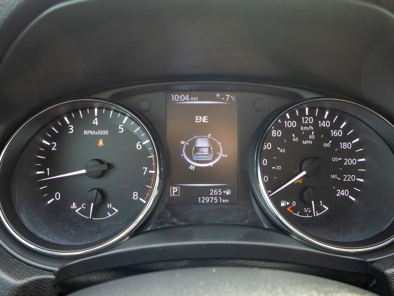 2017 Nissan Rogue - Seat Memory   Rear Defrost Photo