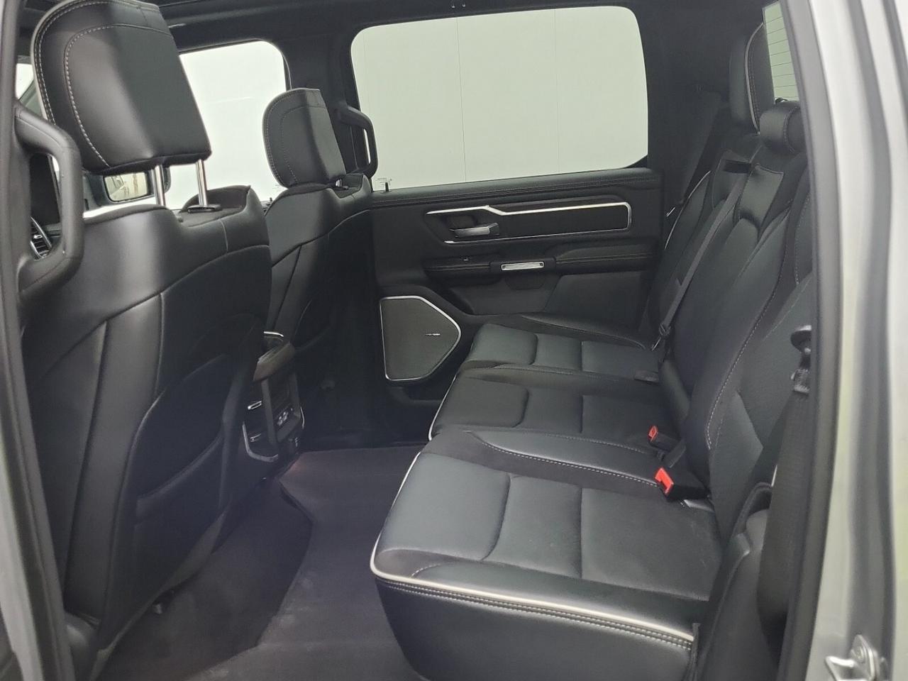 2025 RAM 1500 Laramie   CREW   LEVEL 2   TOWING TECH   TOW GROUP Photo3