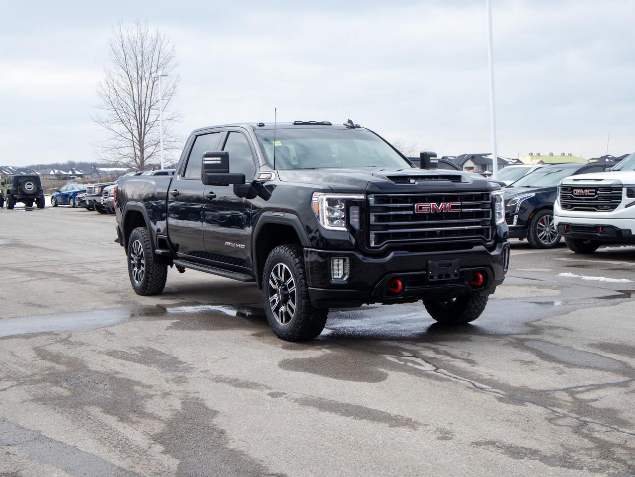 2022 GMC SIERRA 2500HD AT4 - Heated and Cooled Seats   Remote Start Photo