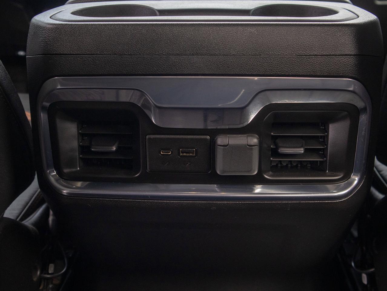 2022 GMC SIERRA 2500HD AT4 - Heated and Cooled Seats   Remote Start Photo