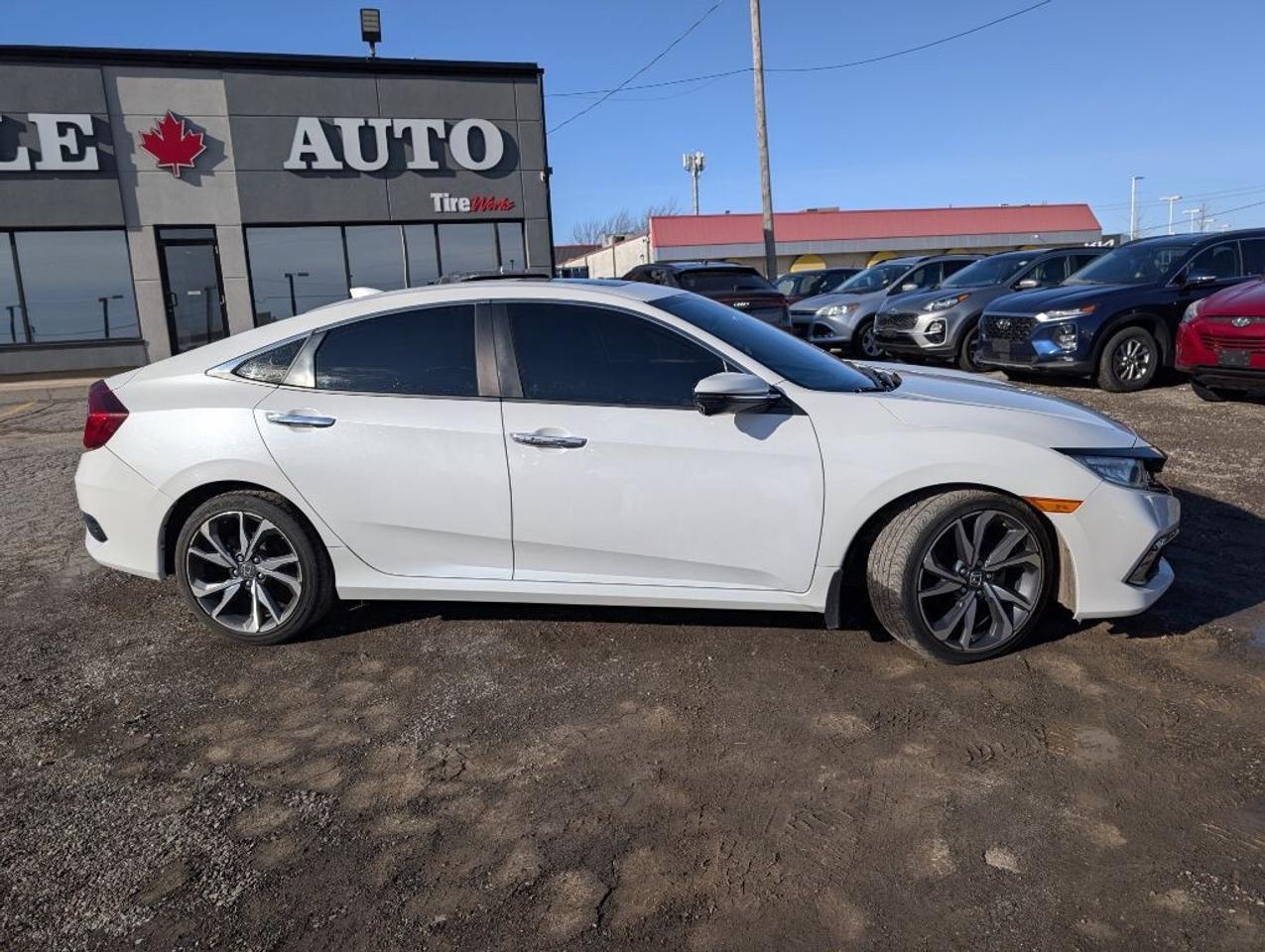 2020 Honda Civic Sedan Touring NAV LEATHER SUNROOF CAMERA Photo4