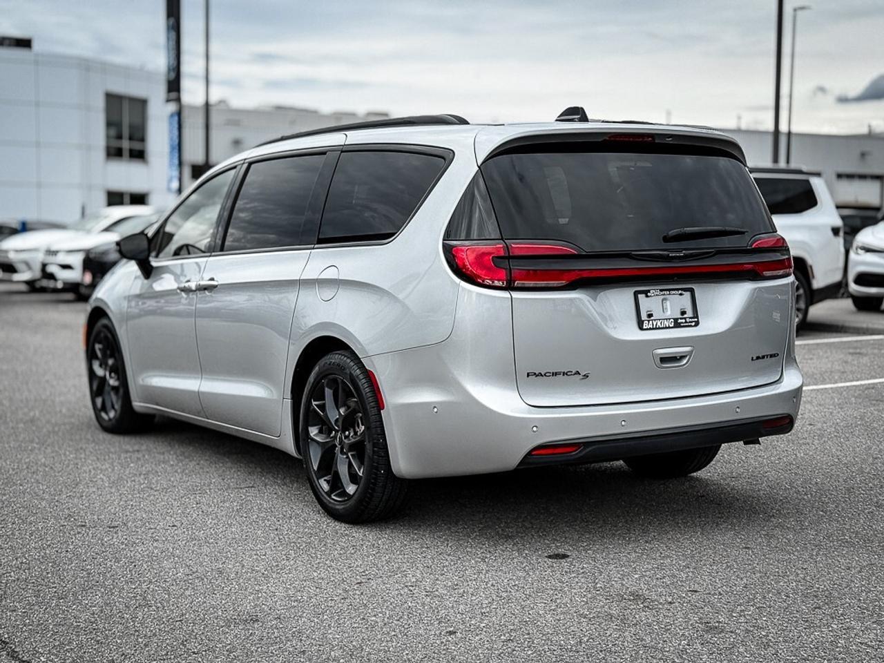 2024 Chrysler Pacifica Limited   S APPEARANCE   THEATER GROUP   360 CAM Photo