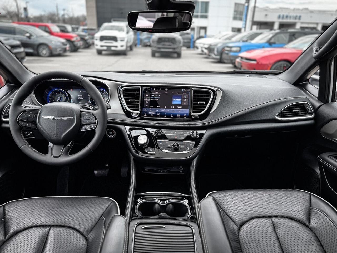 2024 Chrysler Pacifica Limited   S APPEARANCE   THEATER GROUP   360 CAM Photo