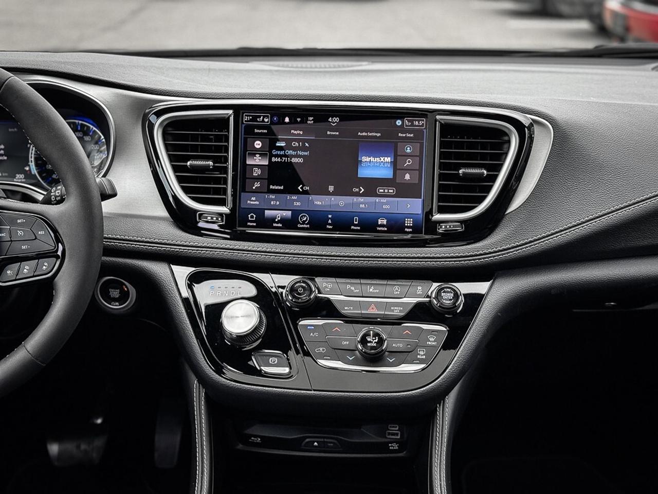 2024 Chrysler Pacifica Limited   S APPEARANCE   THEATER GROUP   360 CAM Photo