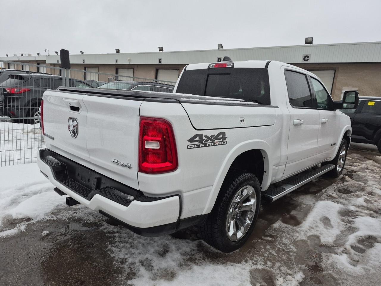 2025 RAM 1500 Big Horn   CREW   LEVEL 2   RAMBOX   TOW GROUP   O Photo