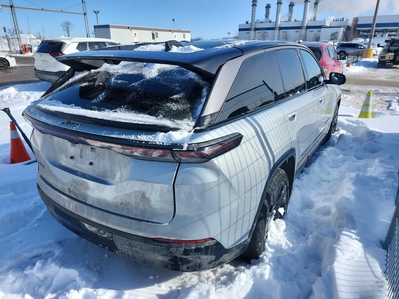 2025 Jeep Wagoneer S PANO ROOF   TOW GROUP   MCINTOSH AUDIO   MASSAGE Photo