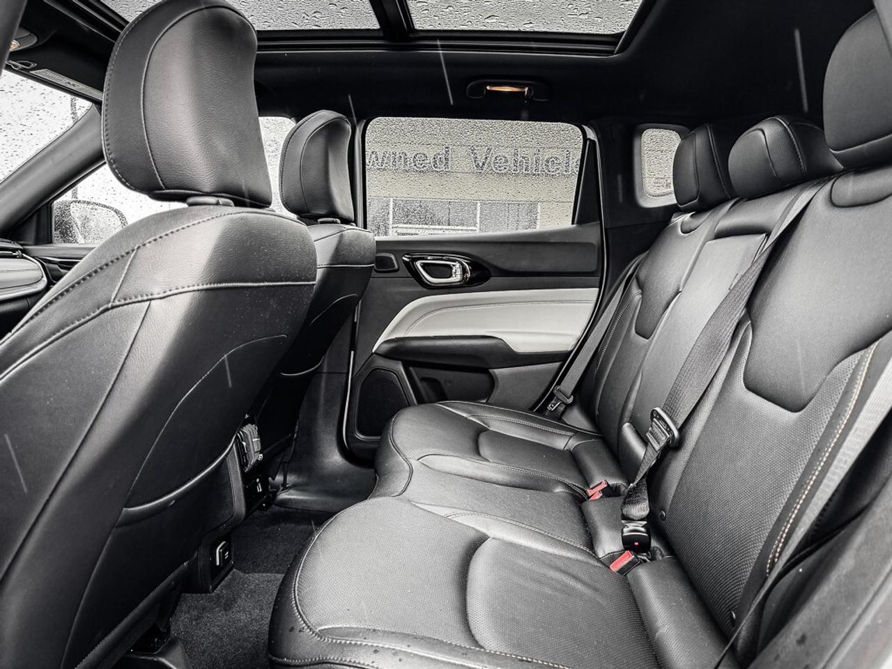 2024 Jeep Compass Limited   ELITE EXTERIOR GROUP   DRIVER ASSIST GRO Photo