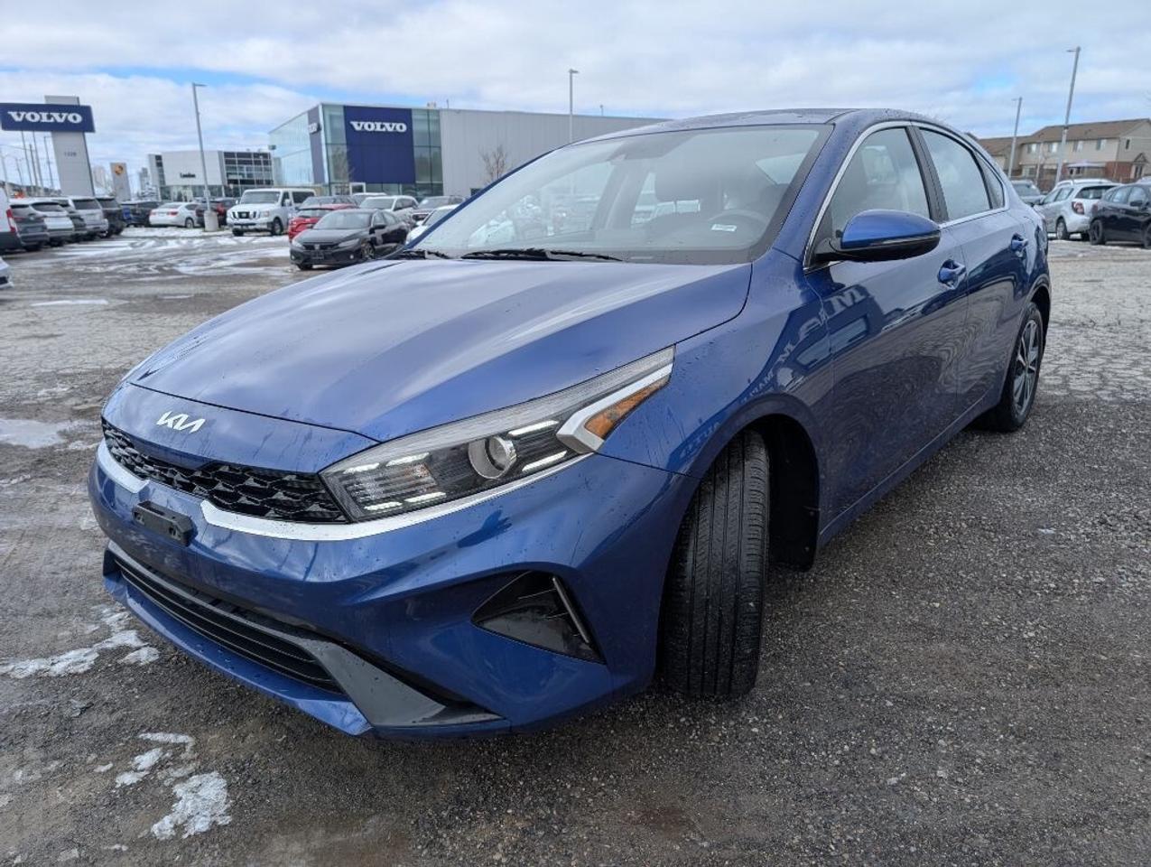 2024 Kia Forte EX   CAMERA   CARPLAY   HTD SEATS & STEERING Photo