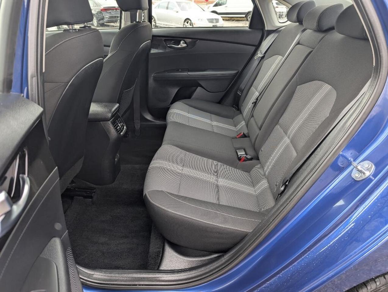 2024 Kia Forte EX   CAMERA   CARPLAY   HTD SEATS & STEERING Photo